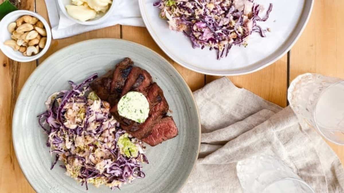 RECETTE: Haut de surlonge et beurre aux herbes