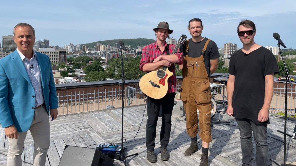 ENTREVUE: Half Moon Run lance Inwards & Onwards