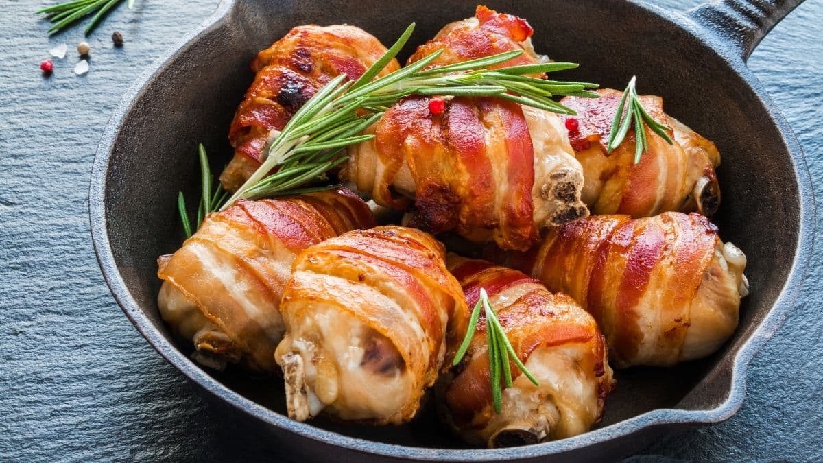 Pilons de poulet laqués au miel et à la bière