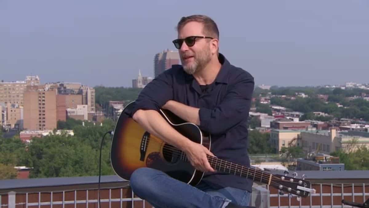 Luc De Larochellière, en spectacle au FICG