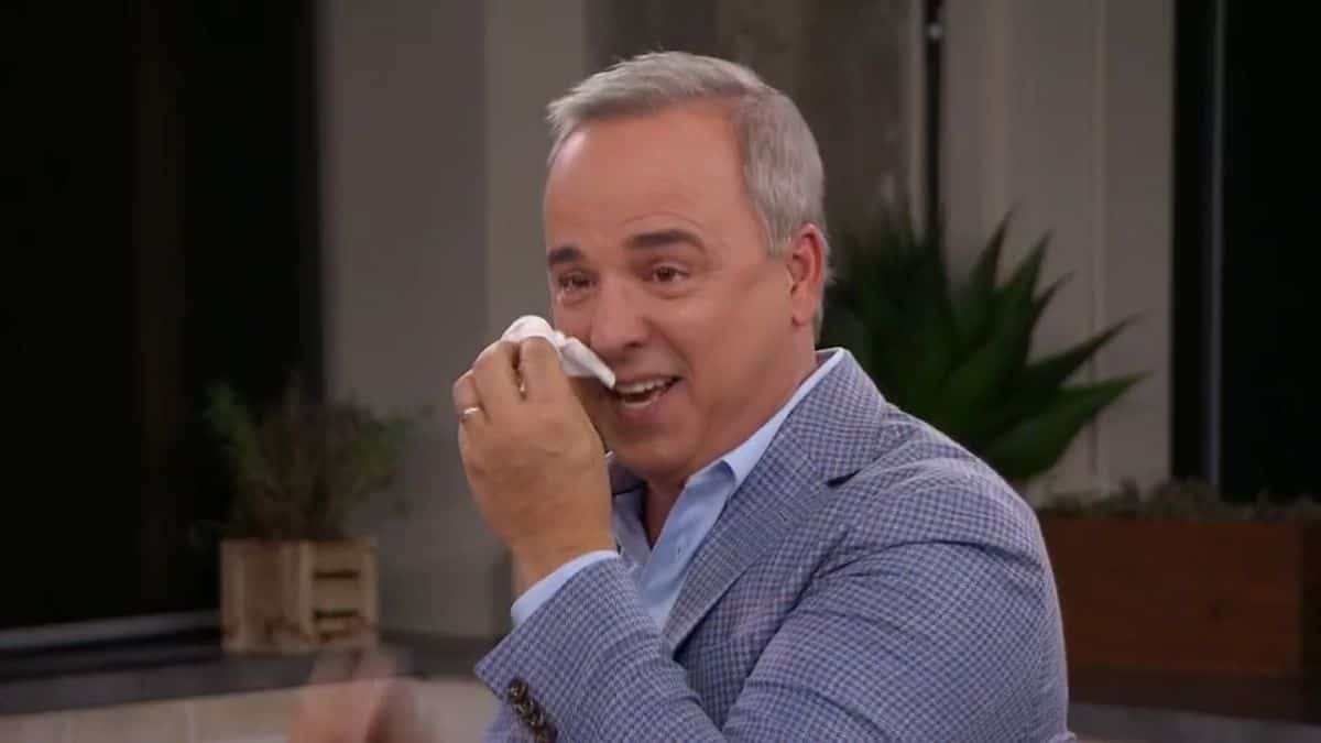 Mathieu Roy crée un fou rire à Salut Bonjour