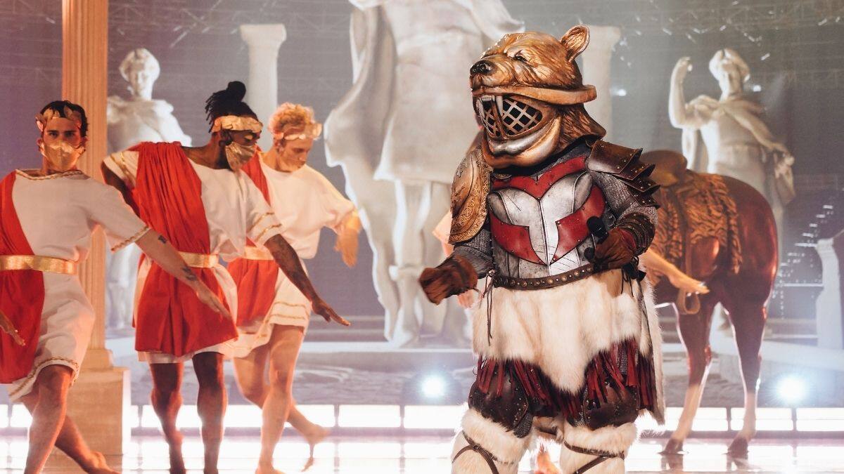 CHANTEURS MASQUÉS: La Gladiatrice démasquée!