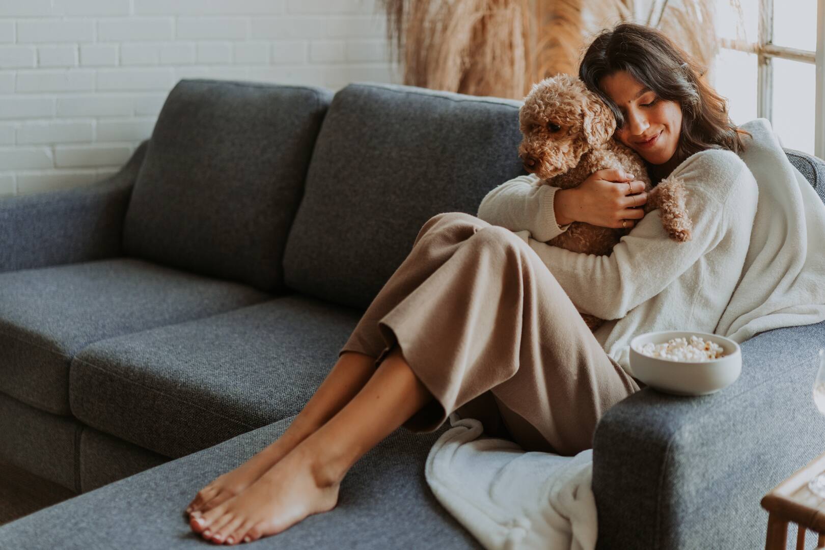 Cozey lance un divan sectionnel en boîte