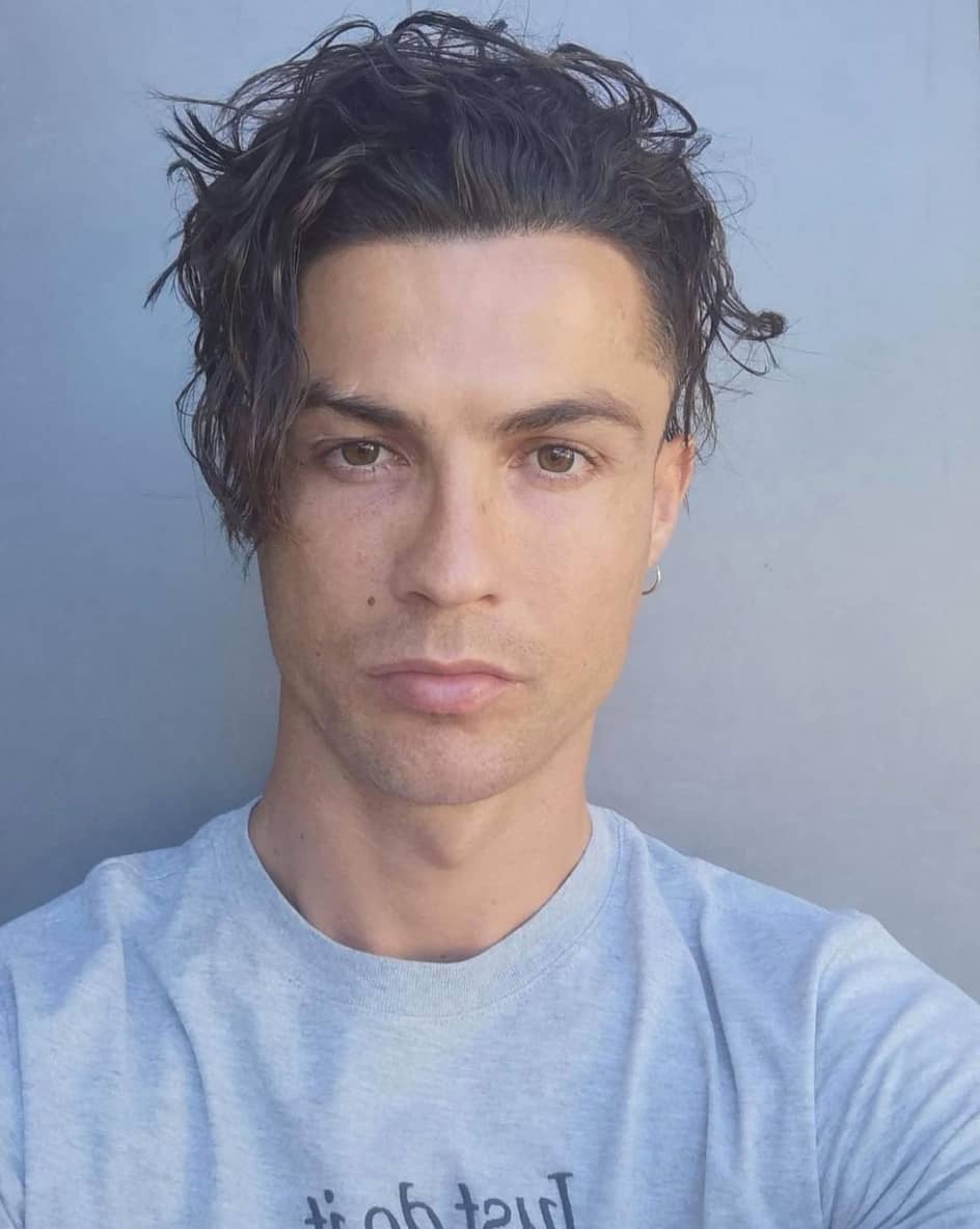 Il annonce le décès de son fils nouveau-né