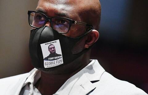 Trump défend la police, reste évasif sur les tensions raciales