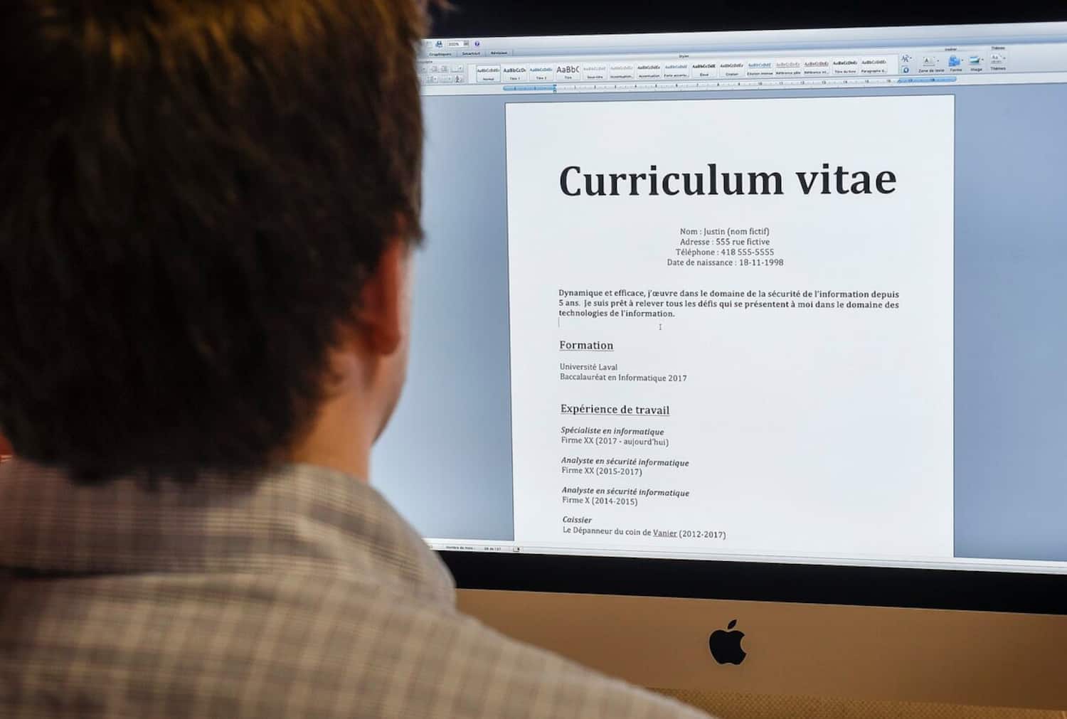 Comment faire un CV: quoi écrire et quoi laisser de côté | JDQ