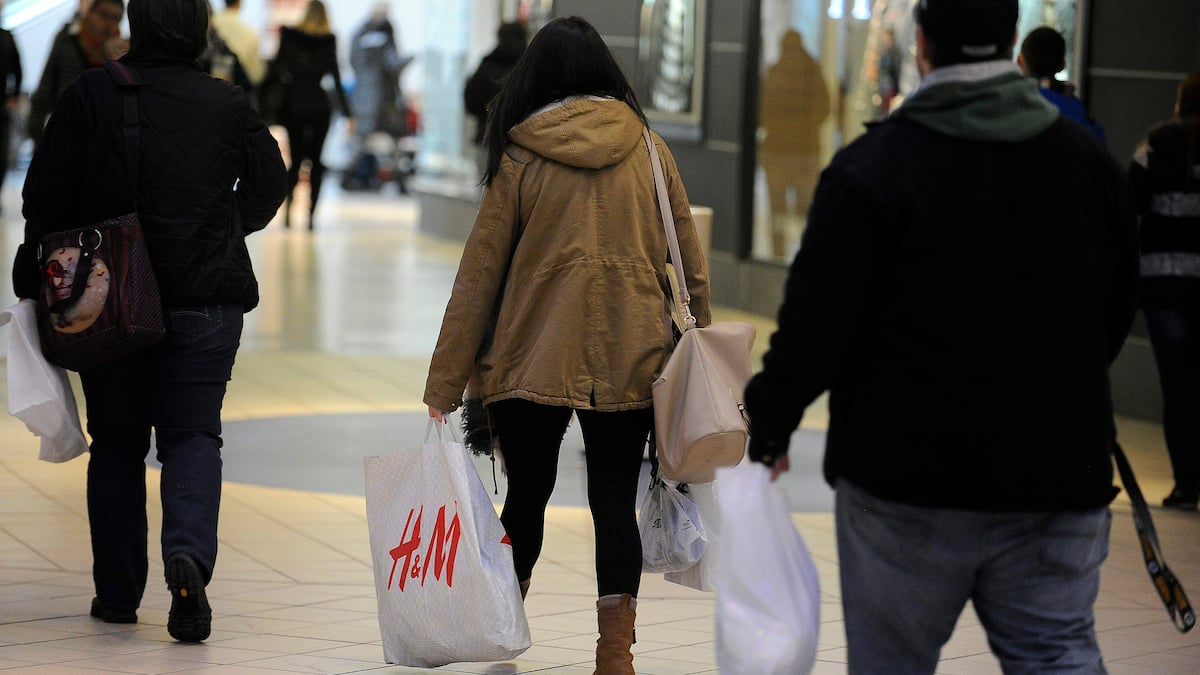 Première fin de semaine des heures d’ouverture prolongées: «C'est une autre pression sur notre dos, pour nous, les petites PME»