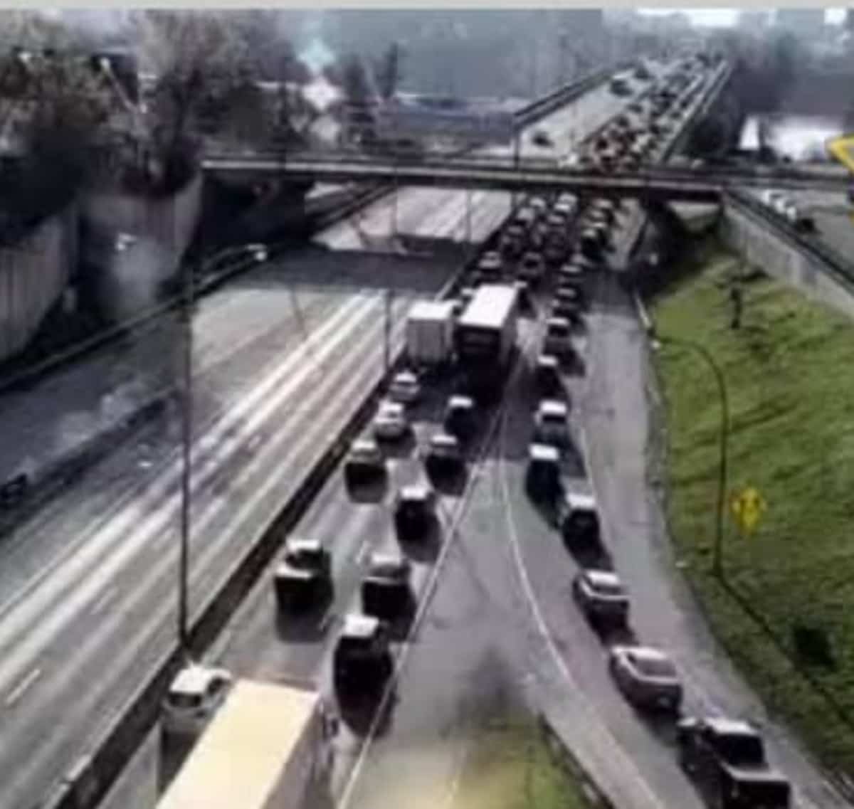 La frontière entre le Québec et l’Ontario est fermée ce qu’il faut