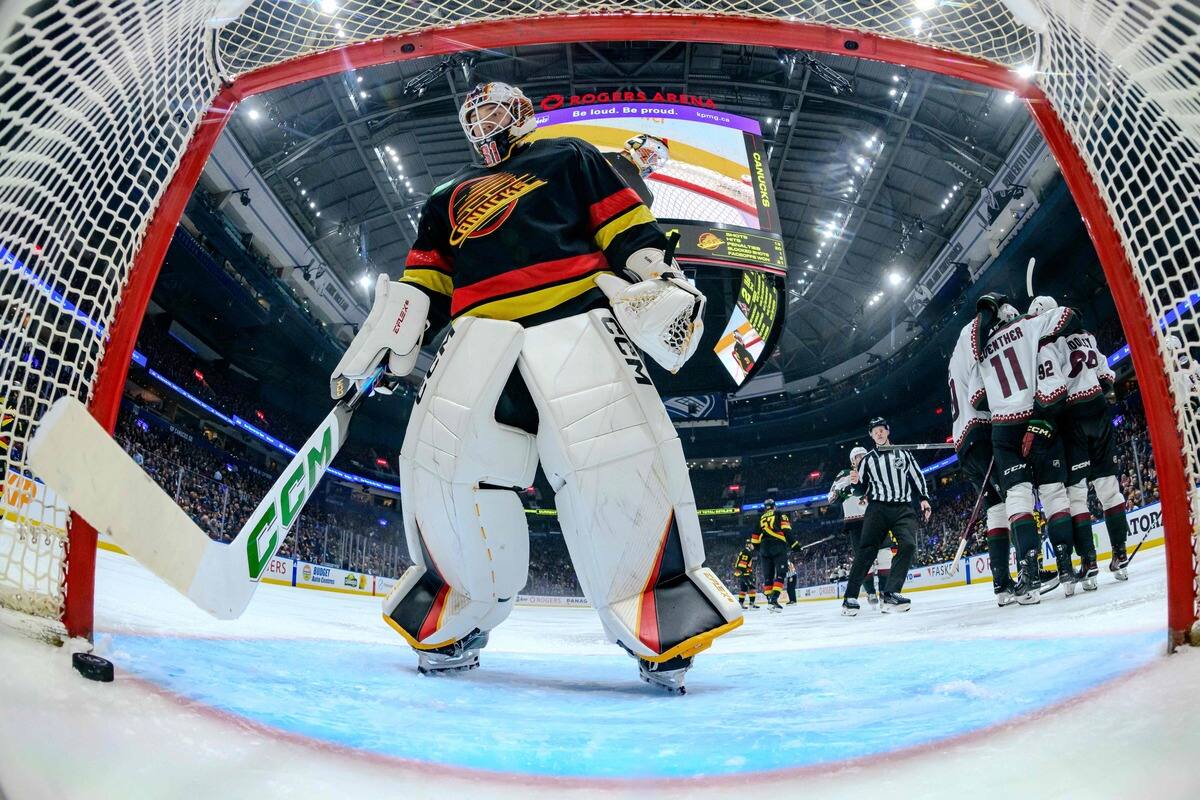 Arturs Silovs : des Lions de Trois-Rivières aux séries éliminatoires de la LNH