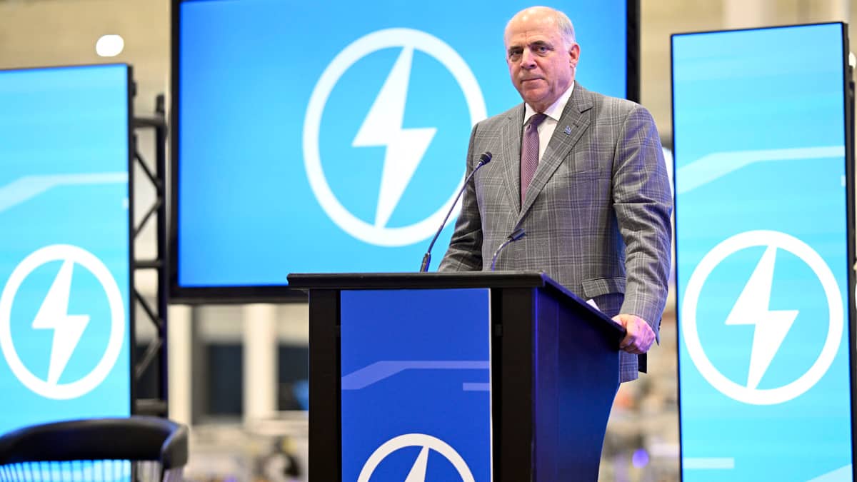 Québec réinvestira jusqu’à 7,5 M$ dans Lion Électrique