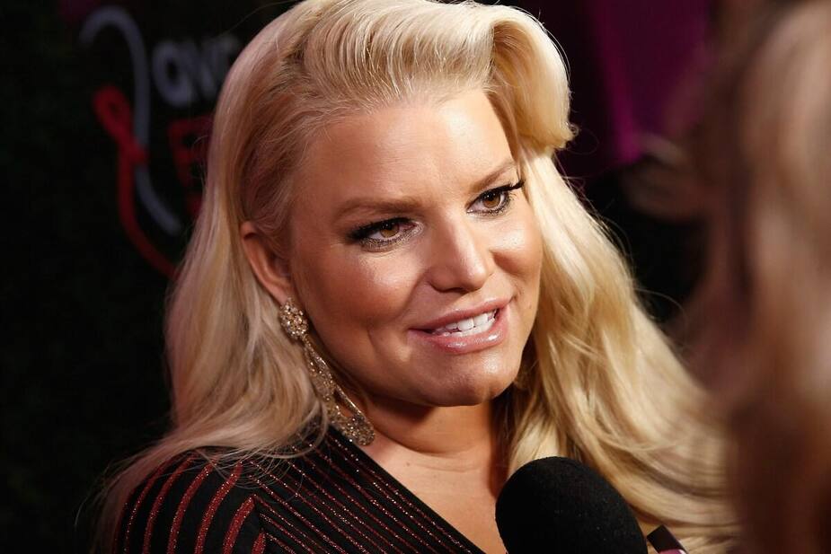 Image principale de l'article Jessica Simpson n'a plus peur des chevaux
