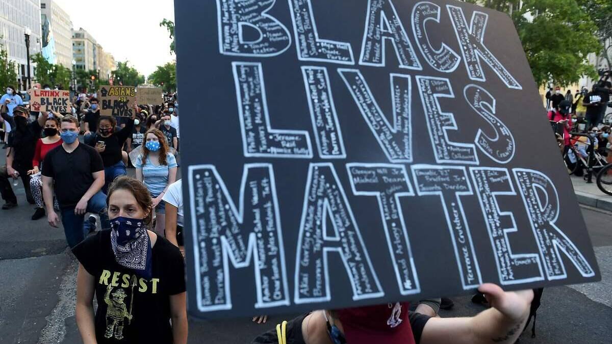 Comment aider concrètement les communautés racisées? | 24 heures