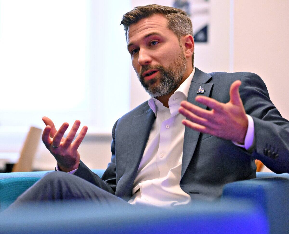 Des carrés rouges jusqu'à Québec solidaire: Gabriel Nadeau-Dubois en 10 ...