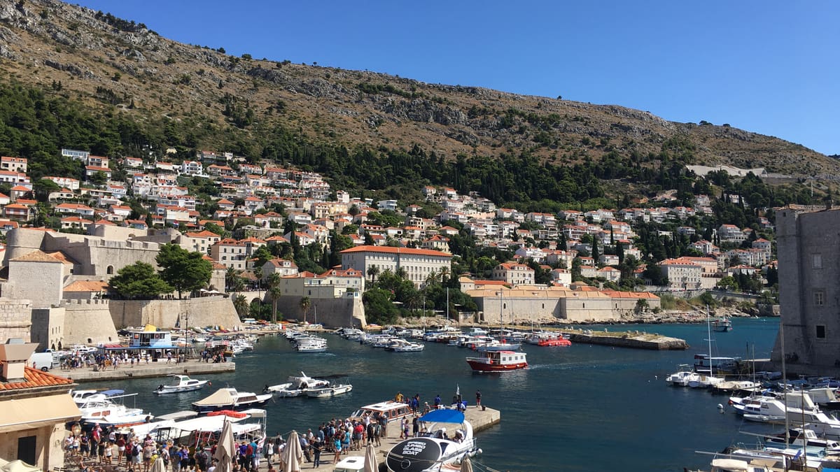 Surtourisme: voici les 15 villes européennes à éviter