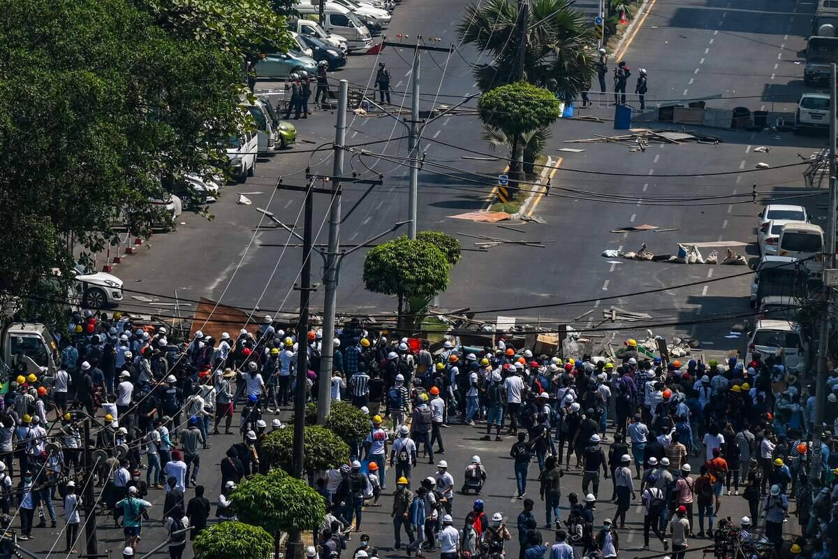 Myanmar: la junte intensifie sa répression contre les manifestations, huit morts | TVA Nouvelles