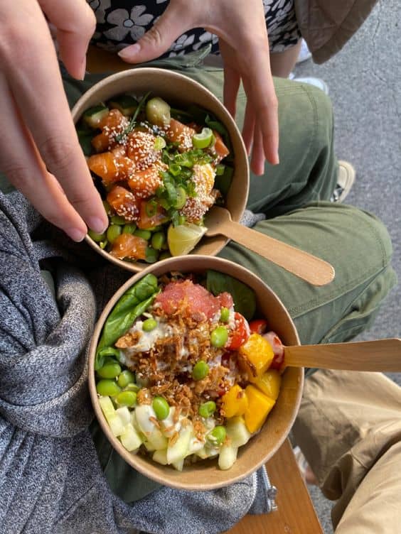 Des pokés bowls à moins de 8$ pour un temps limité