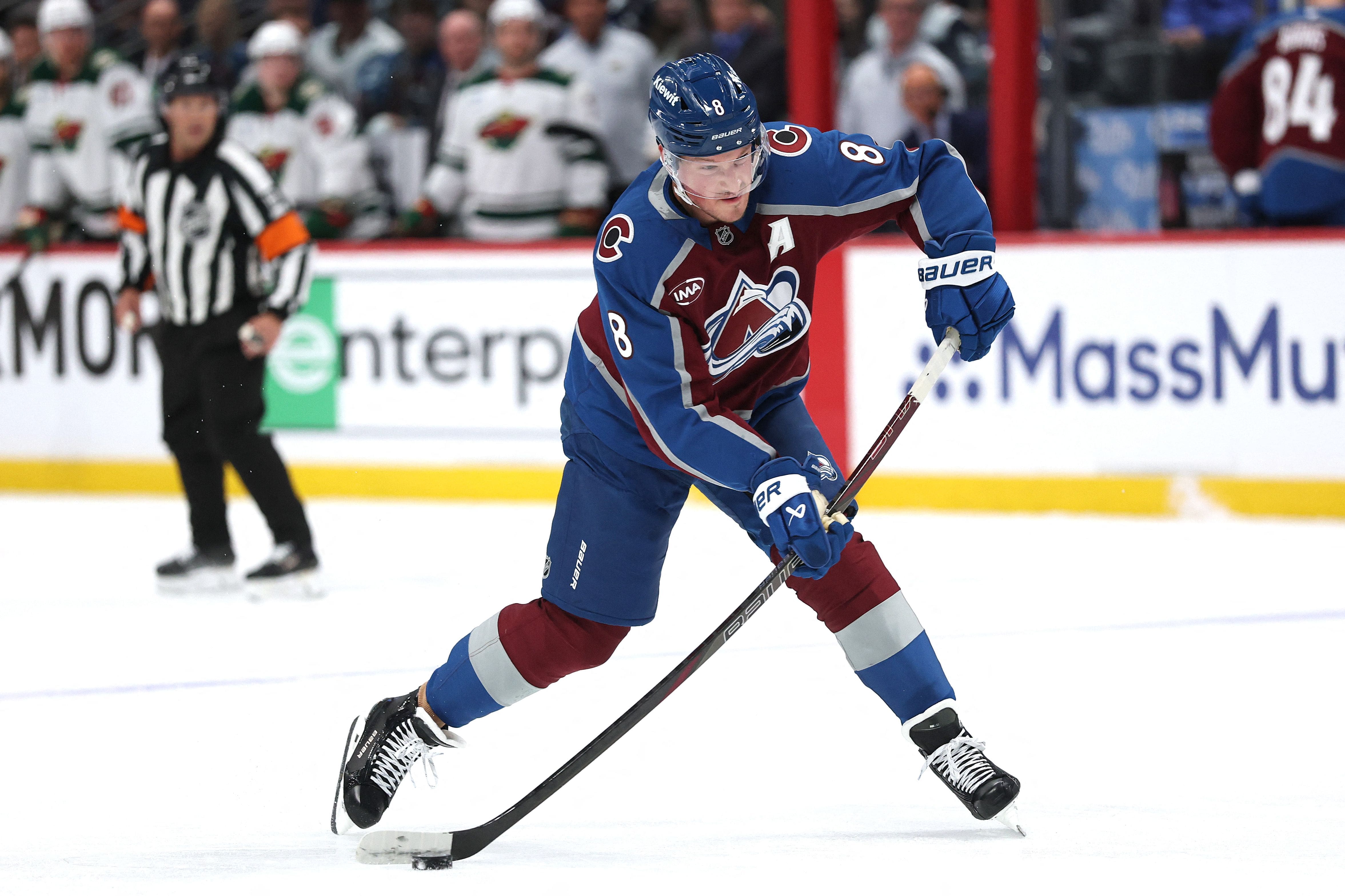 «C’est sa décision» : Jared Bednar s’impatiente-t-il avec Cale Makar?