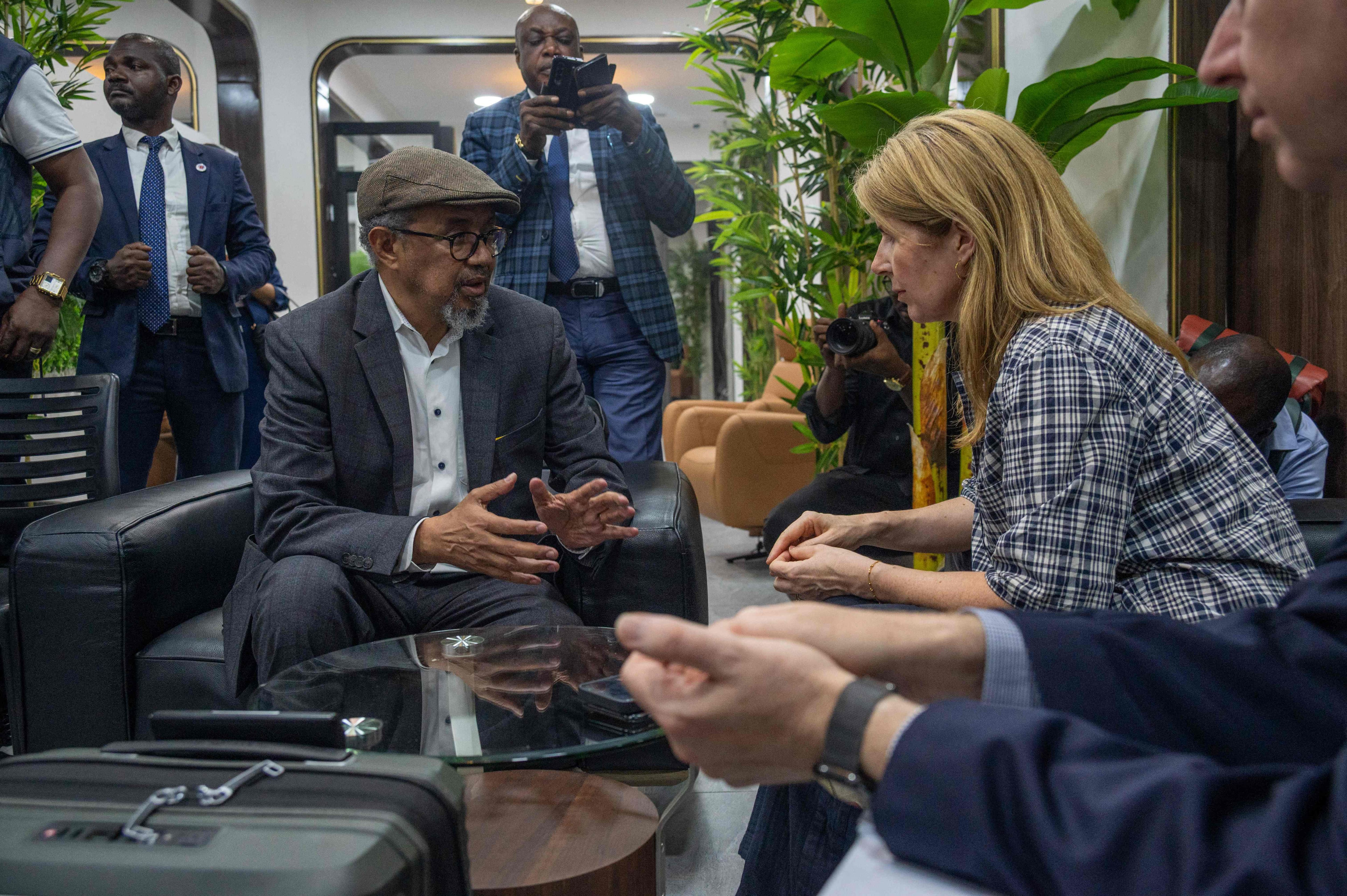 Ebola: le patron de l'OMS en RDC, premier cas de guérison confirmé