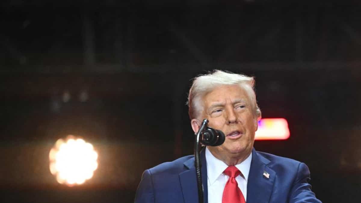 EN IMAGES | Trump Et Son Mouvement MAGA Communient Pour Un Hommage ...