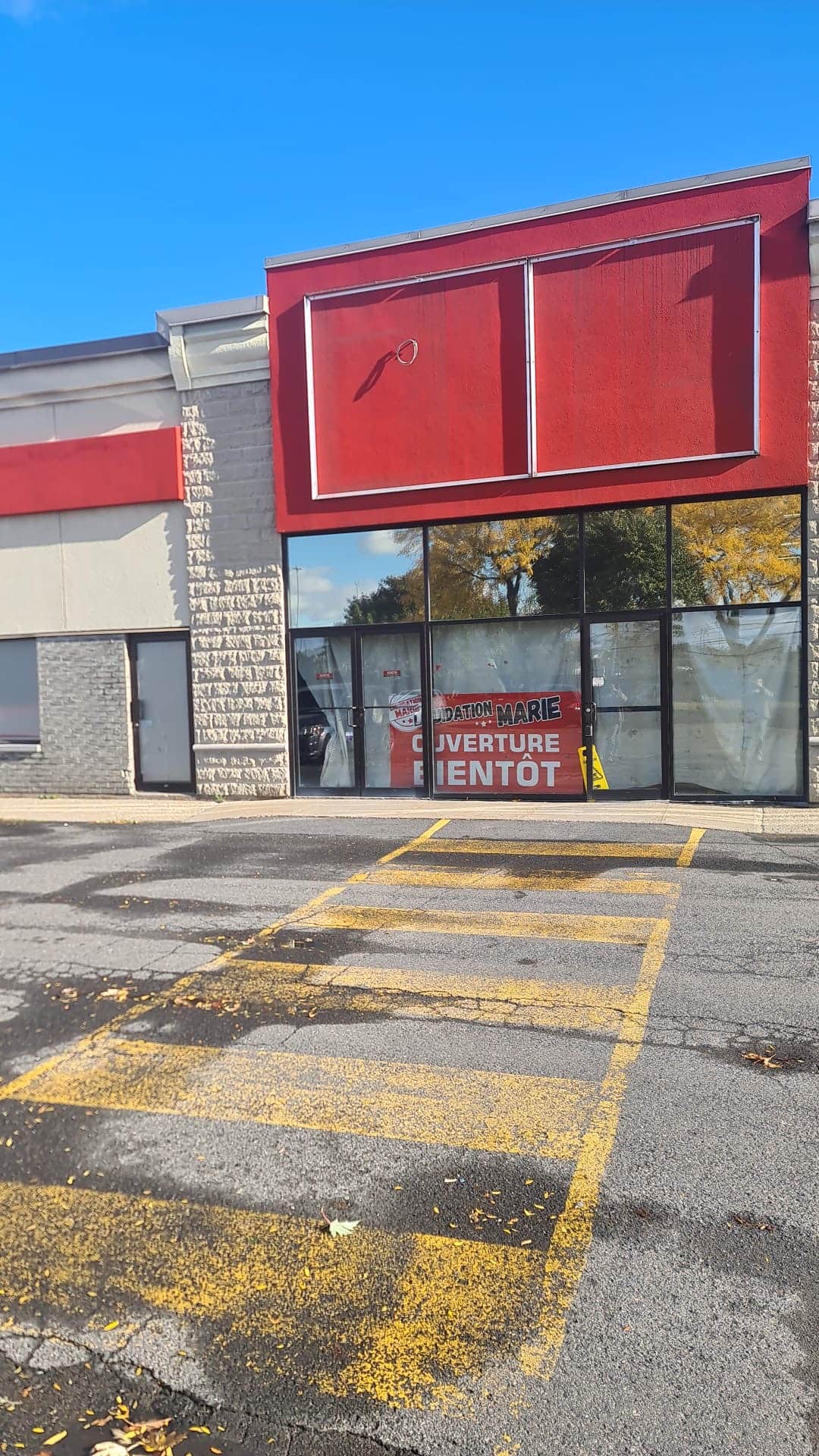 Liquidation Marie s'apprête à ouvrir un 16e magasin, mais la vente en ligne attendra
