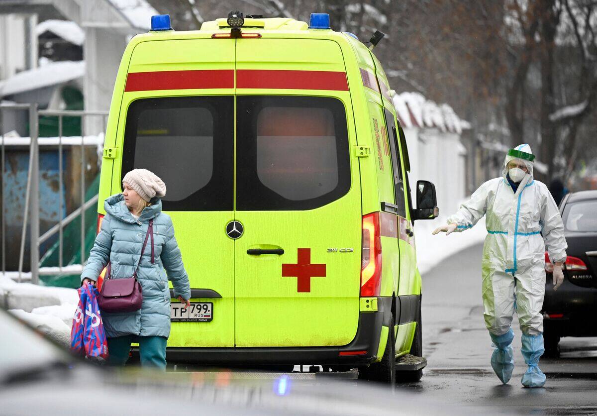 COVID-19: la Russie passe la barre des 100 000 infections quotidiennes, un record