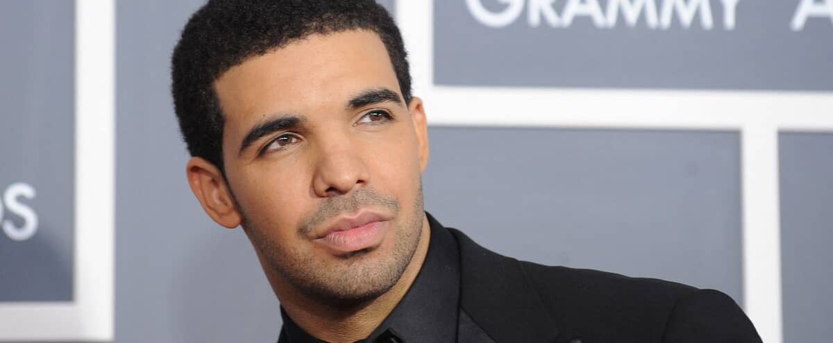 Drake retire ses nominations des Grammy Awards