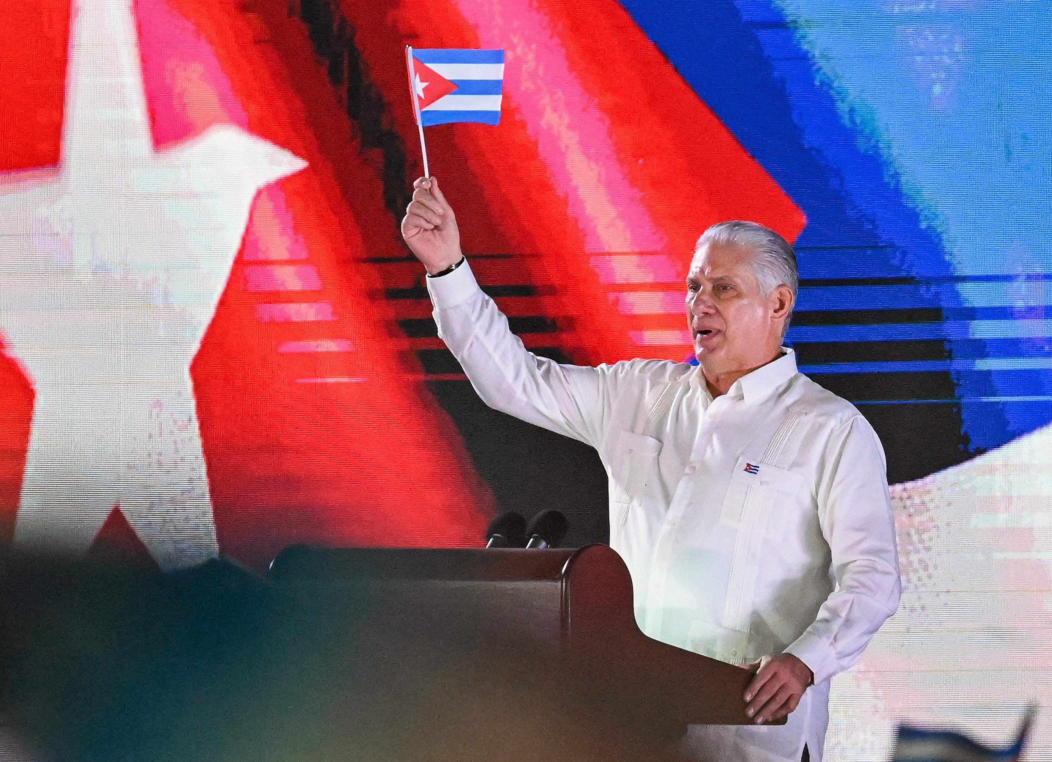 Cuba’s president accuses the United States of wanting to “appropriate” the island