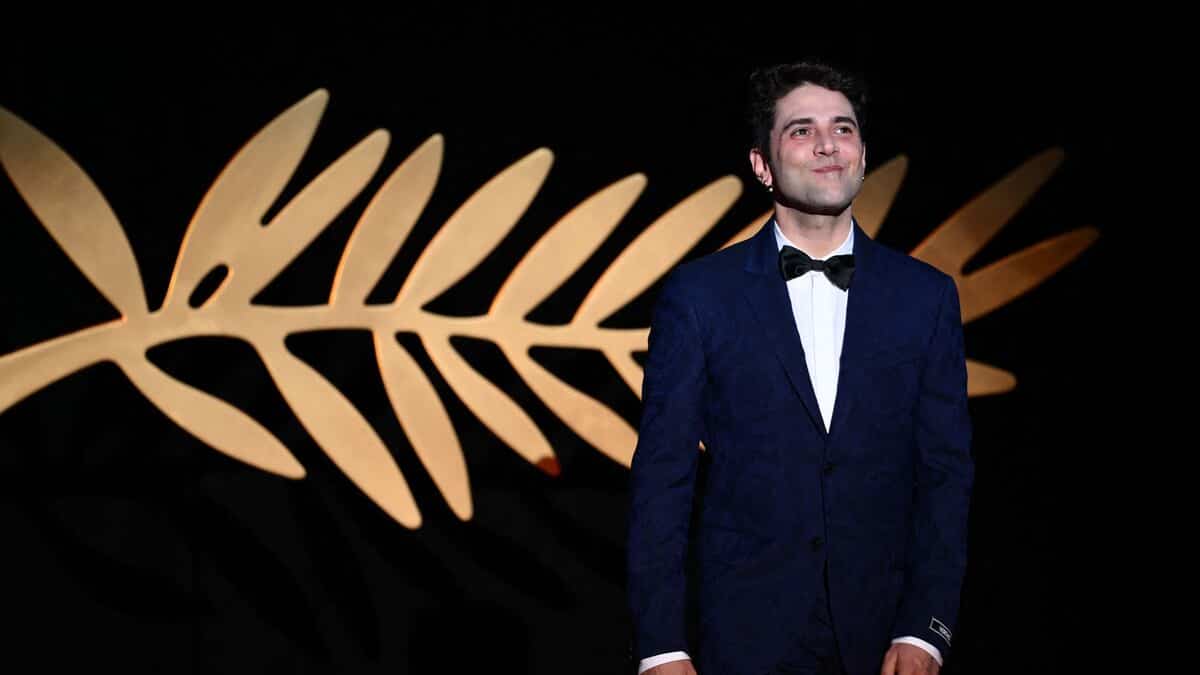 Nouveaux détails sur son prochain film: Xavier Dolan veut revenir au ...
