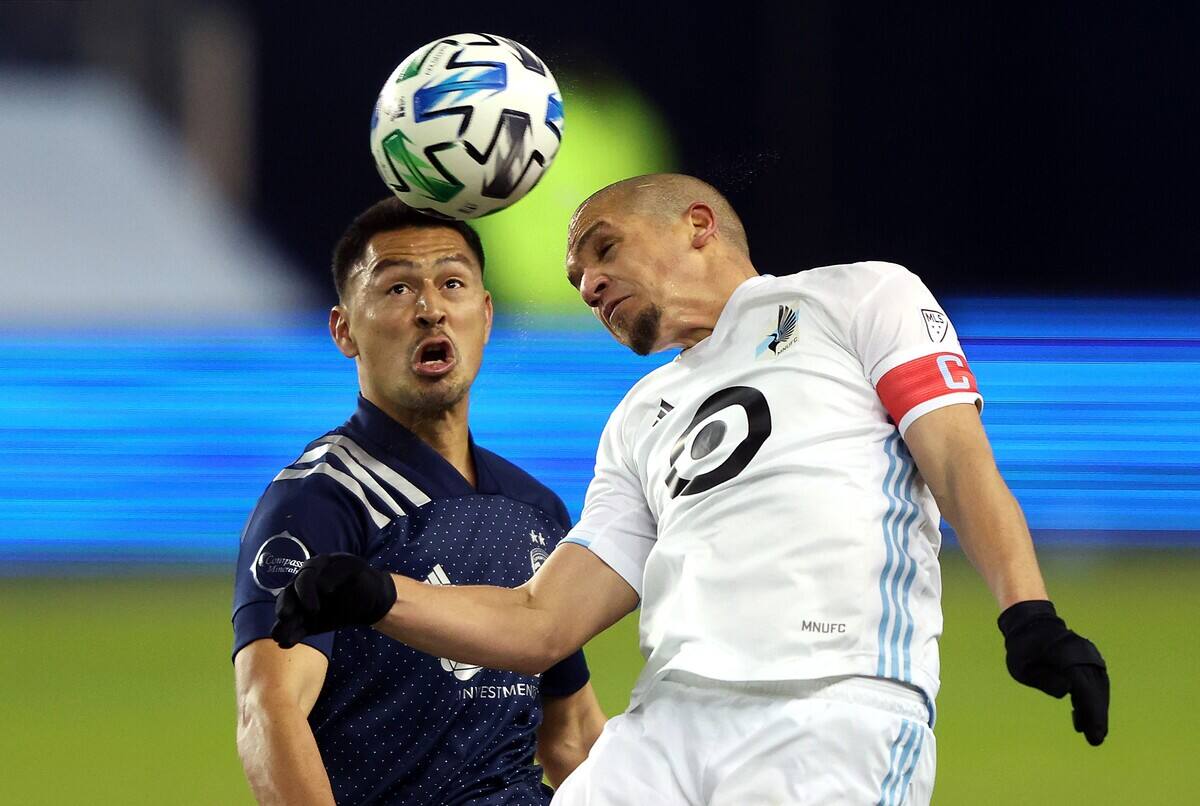 Sport: une &eacute;tude &eacute;tablit un lien entre les chocs &agrave; la t&ecirc;te et les l&eacute;sions c&eacute;r&eacute;brales