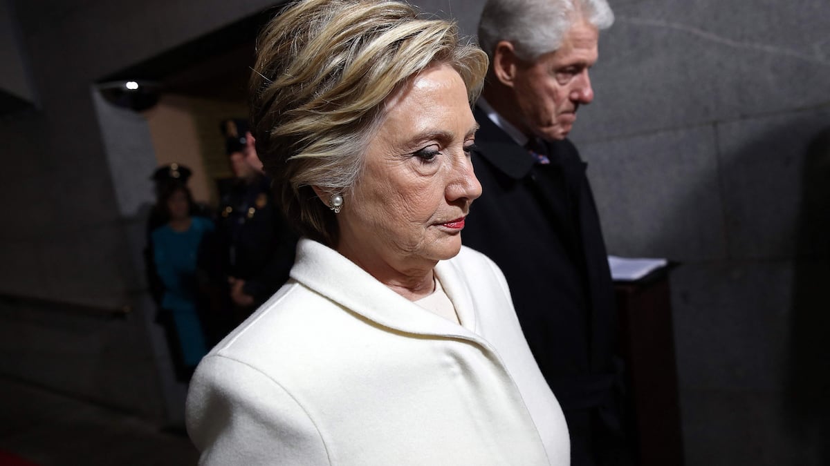 Affaire Epstein: les témoignages des Clinton rendus publics