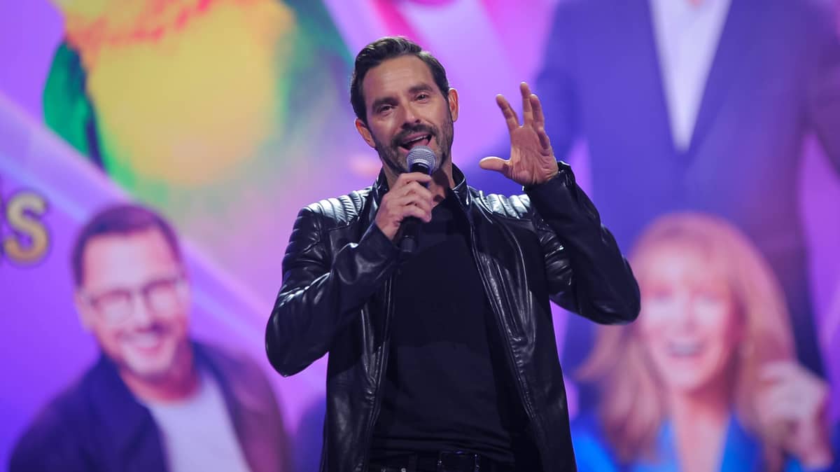 Guillaume Lemay-Thivierge de retour à la barre de «Chanteurs masqués»