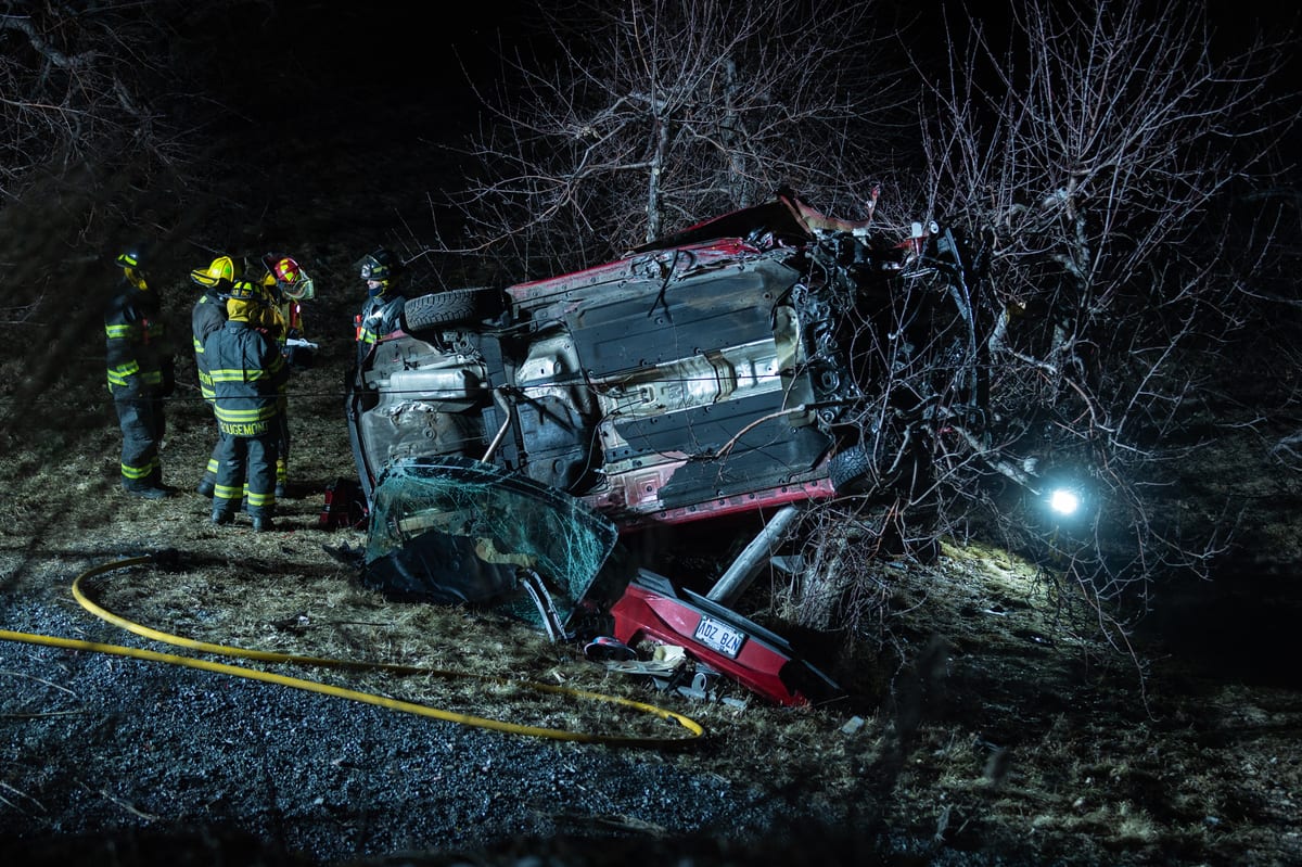 Sortie de route spectaculaire: un conducteur fr&ocirc;le la mort &agrave; Rougemont
