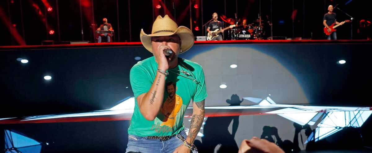 Chanson jugée proviolence et raciste: une controverse payante pour le chanteur country Jason Aldean