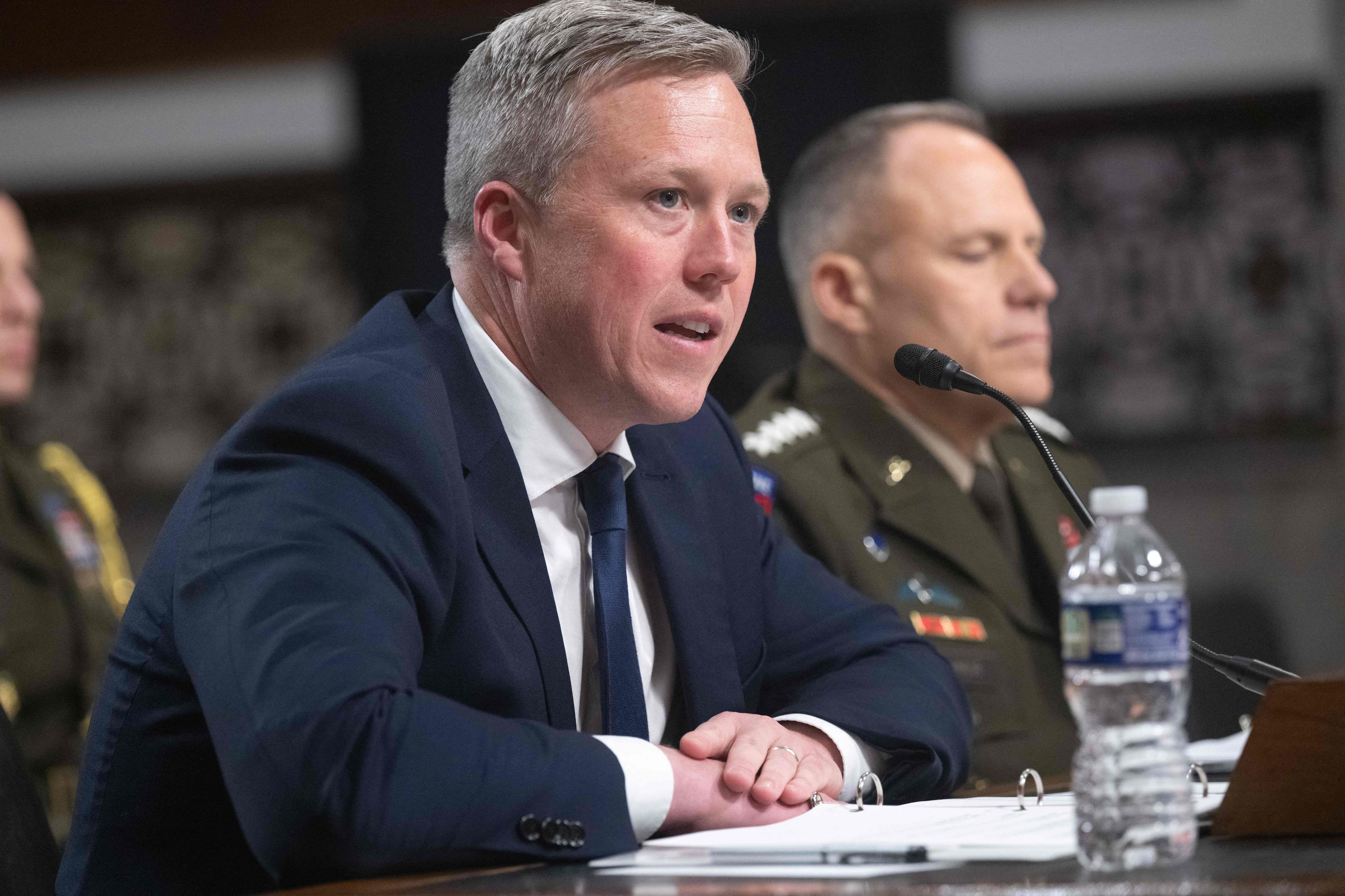 Le secrétaire américain à l'Armée de terre démissionne après des mois de tension
