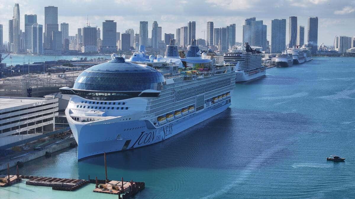 Croisi&egrave;re de neuf mois: une passag&egrave;re d&eacute;c&egrave;de &agrave; bord d&rsquo;un paquebot de Royal Caribbean