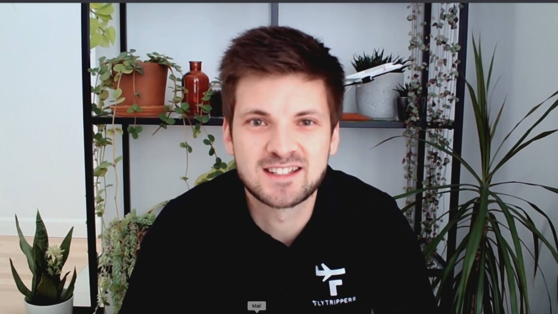 Lev&eacute;e des tests &agrave; l&rsquo;arriv&eacute;e: &laquo;l&agrave;, je pense que &ccedil;a va &ecirc;tre le d&eacute;luge des voyages&raquo;