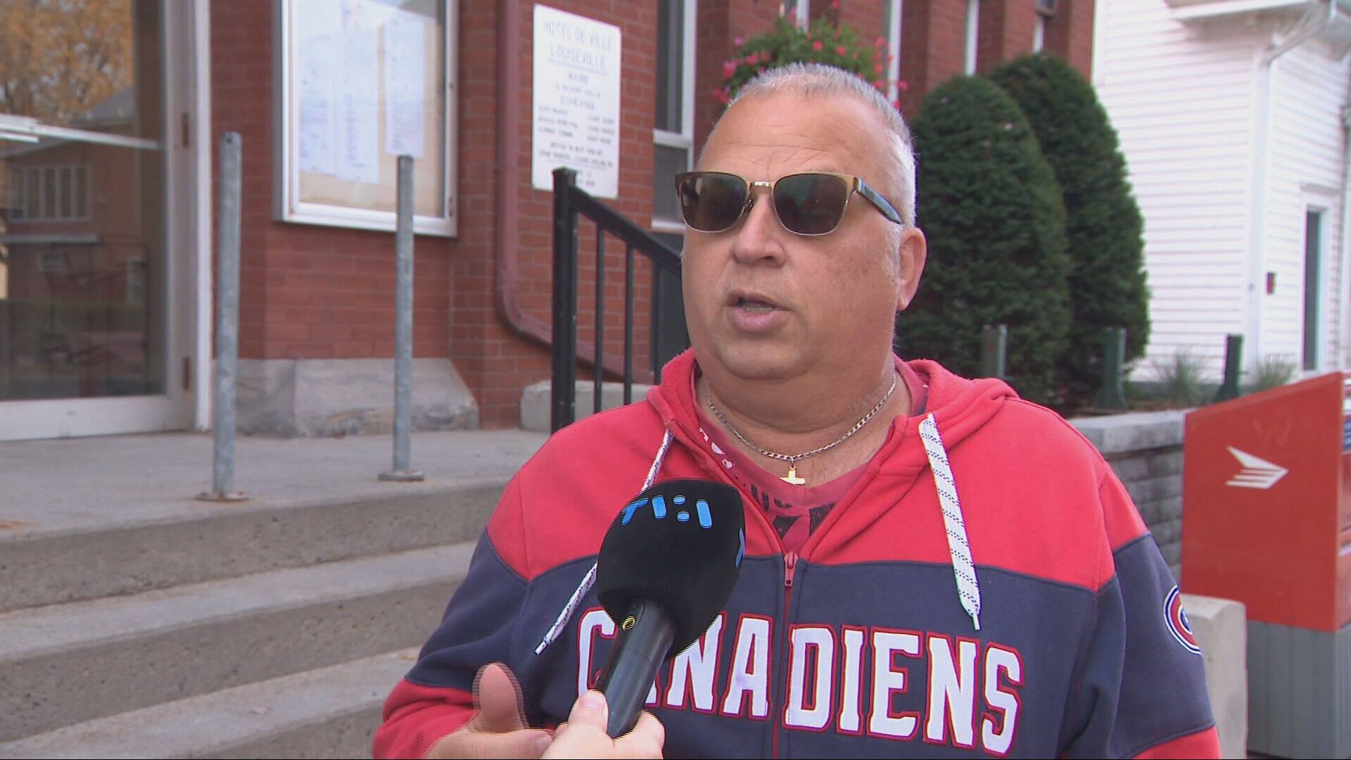 Municipales 2025: deux hommes veulent remplacer Yvon Deshaies à ...