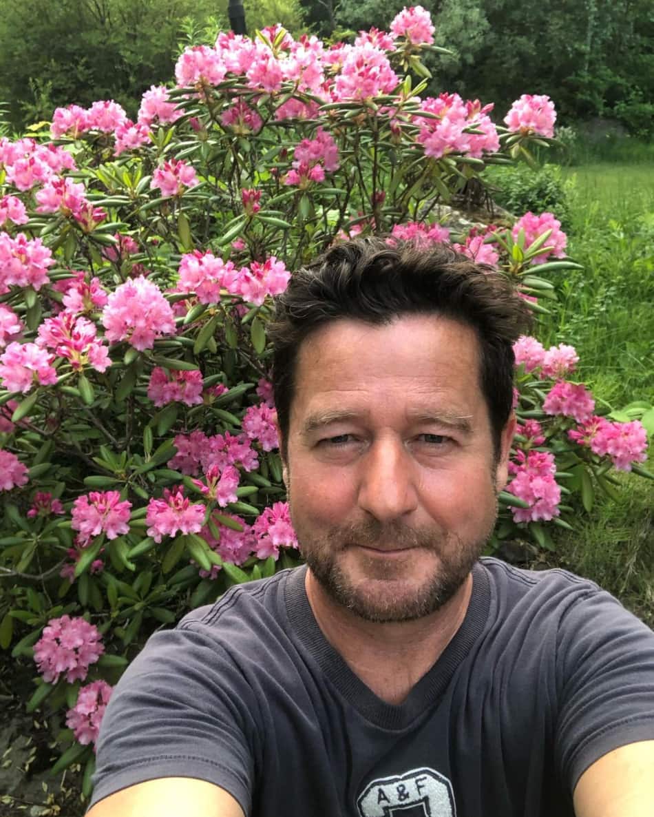 Une rare photo avec son amoureux