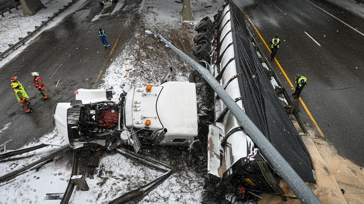 «Ma ceinture de sécurité m’a sauvé la vie»: une jeune femme a échappé au pire vendredi lors d’un accident sur l’autoroute 640