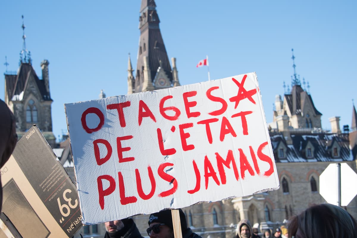 L’étau se resserre à Ottawa