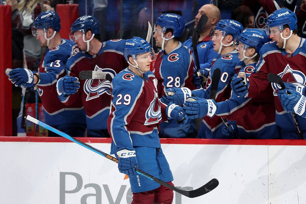 MacKinnon marque l&rsquo;histoire des Nordiques et de l&rsquo;Avalanche