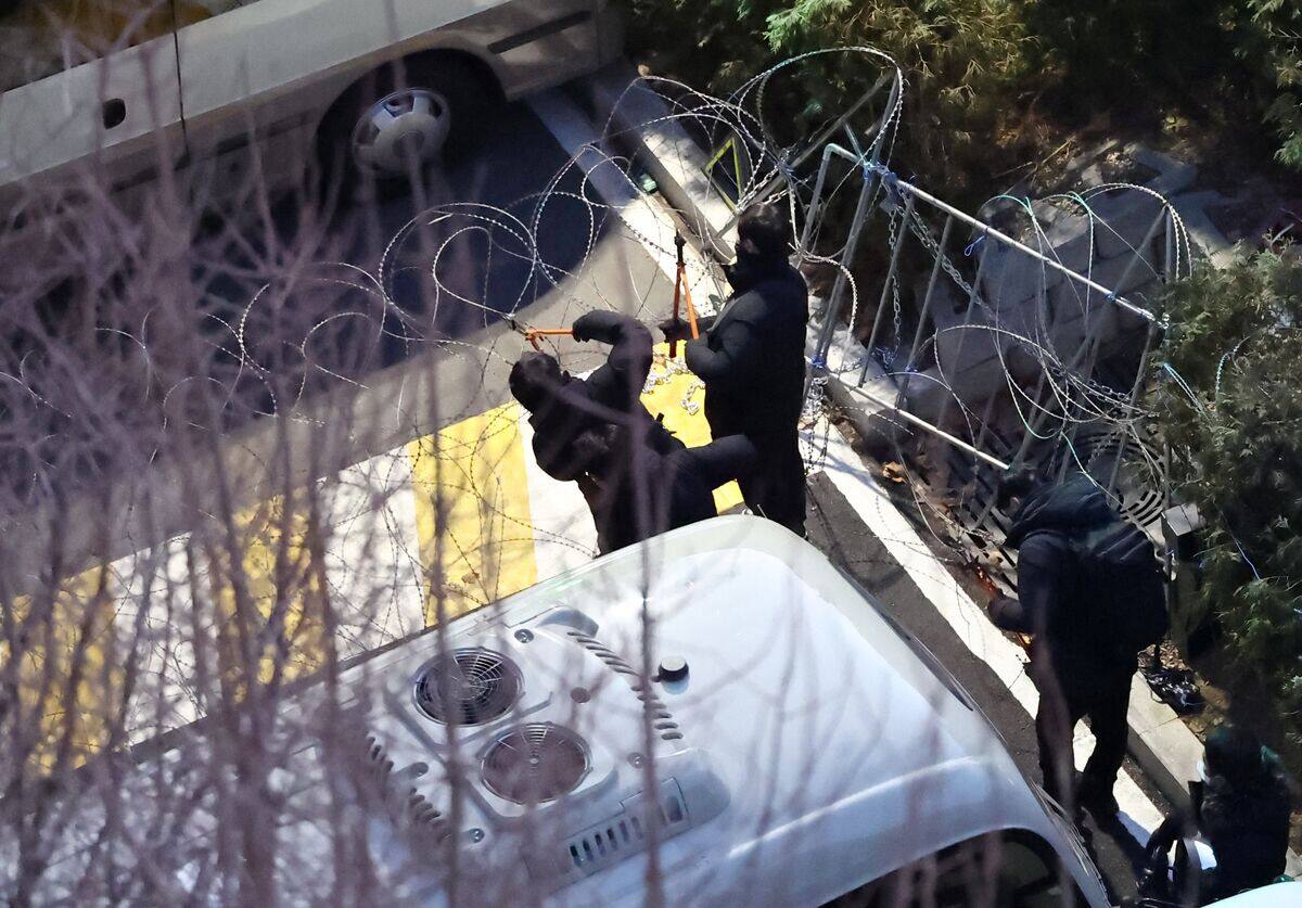 Corea del Sur: arresto del presidente suspendido, por primera vez