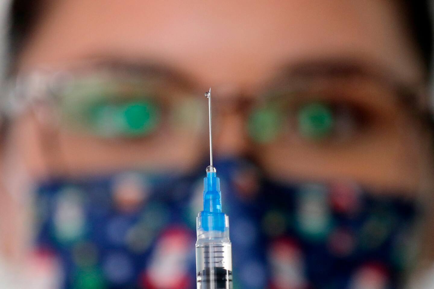Les 40 ans et plus pourront prendre rendez-vous pour la 3e dose lundi Les 40 ans et plus pourront prendre rendez-vous pour la 3e dose lundi