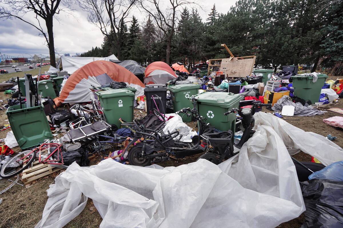 Des itinérants forcés de déménager... à quelques mètres | JDM