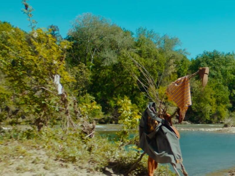«Poly»: soleil et poésie - Vimarsana News