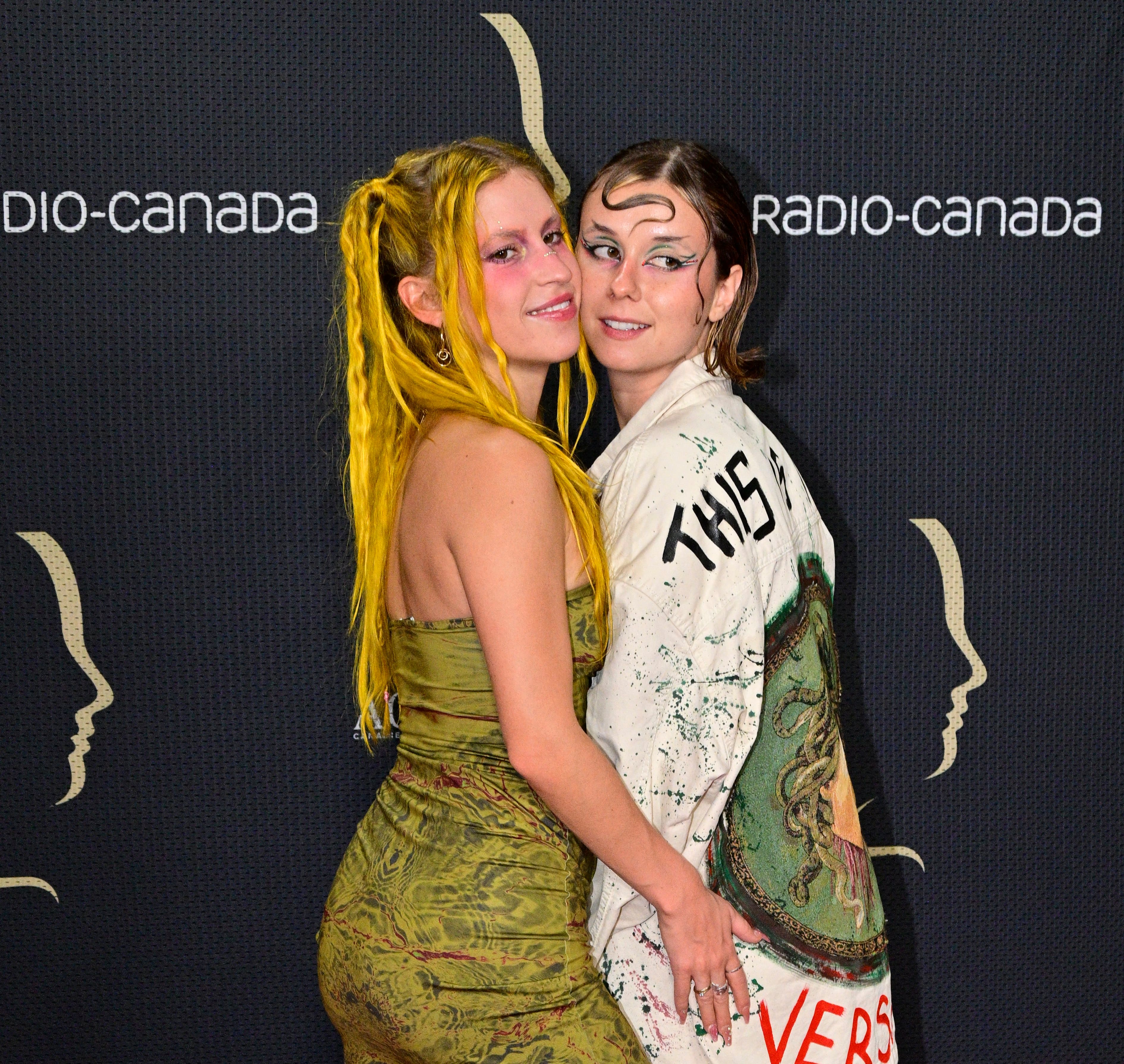 Claudia Bouvette Et Marianne Verville En Couple