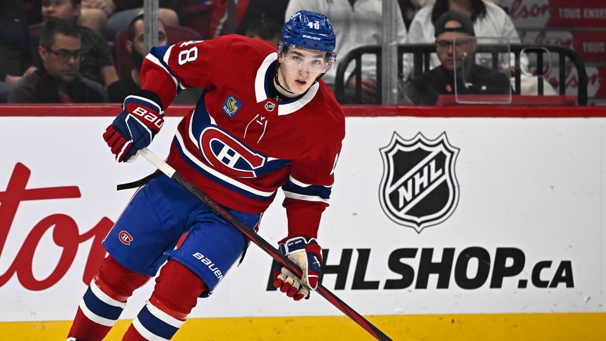 Négociations de contrat entre Lane Hutson et le Canadien: une entente se prépare-t-elle?