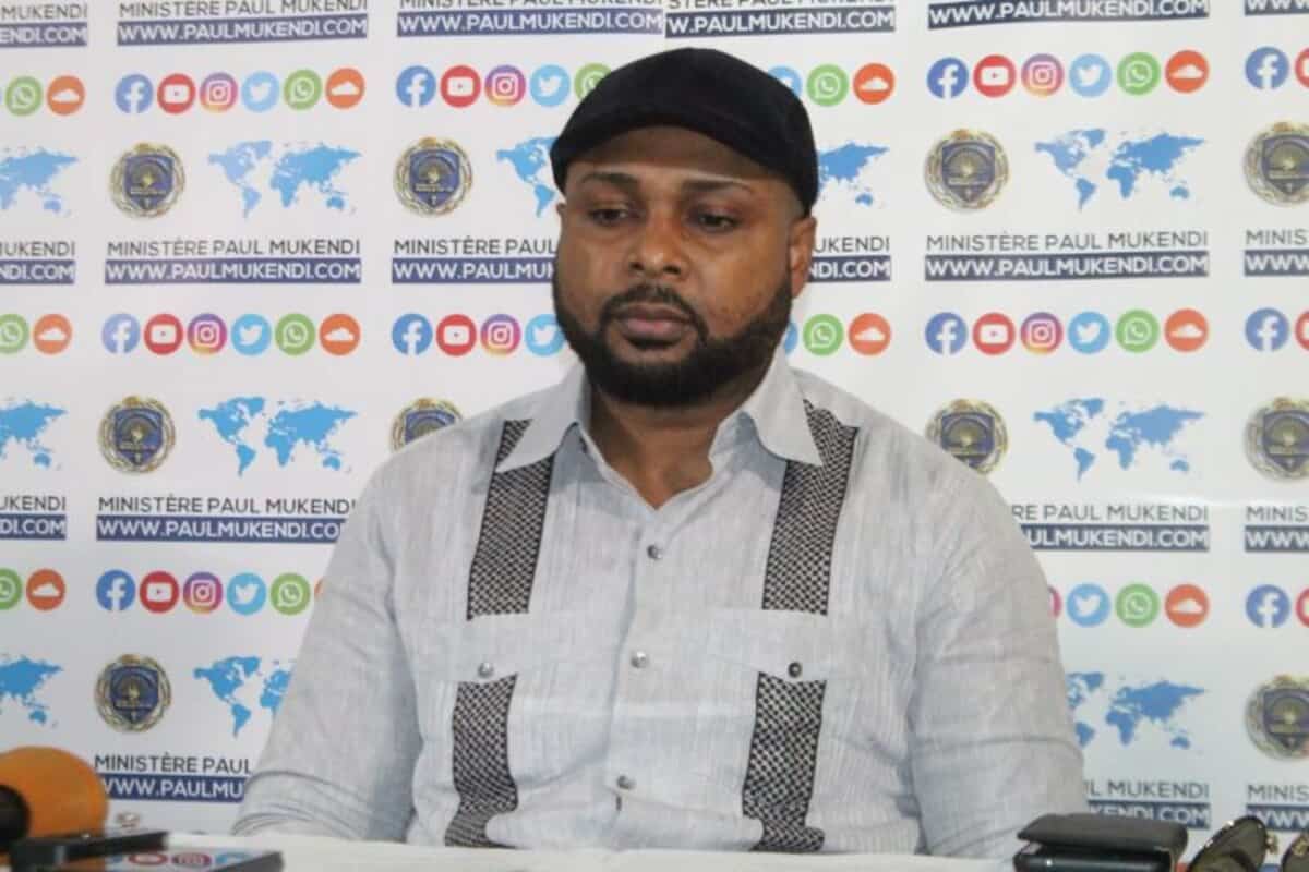 Un proc&egrave;s sans le pasteur Mukendi?