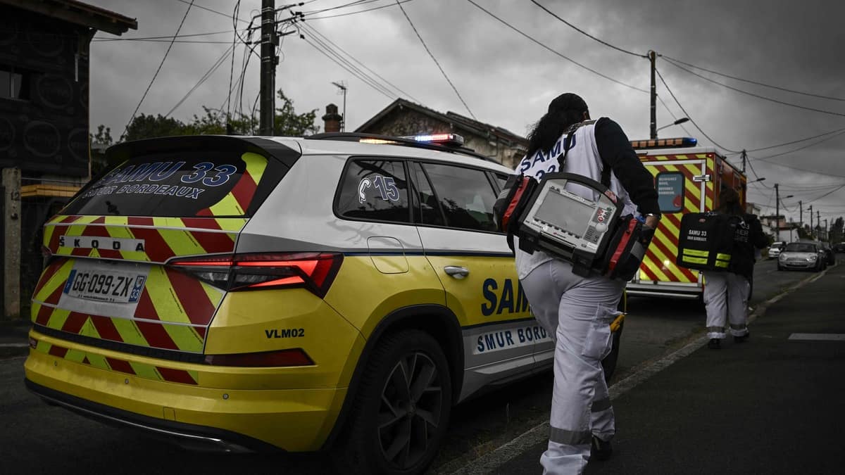 Son père l’oublie dans la voiture, un bébé de 7 mois retrouvé inanimé