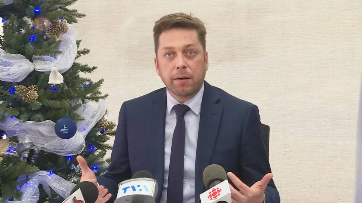 Papetière de Baie-Comeau: le député Martin Ouellet s’impatiente